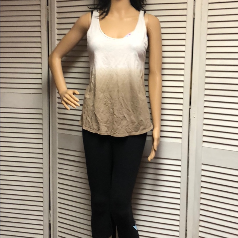 Lululemon - Picture 7 of 7